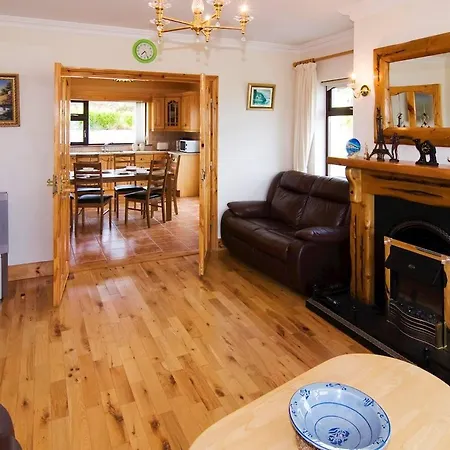 4 Bed In Inch Oc-ii11636 Casa vacanze Caheracruttera