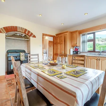 Tatil Evi 4 Bed In Inch Oc-ii11636