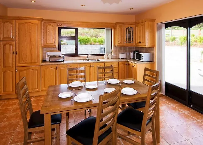 Casa vacanze 4 Bed In Inch Oc-ii11636