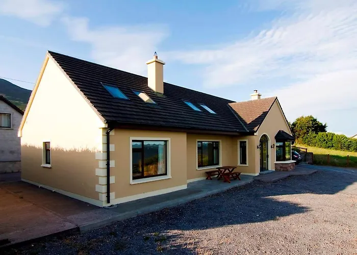 4 Bed In Inch Oc-ii11636 * Caheracruttera